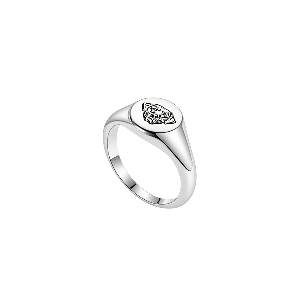 Silver pet portrait signet ring with hand-drawn portrait engraving on white background